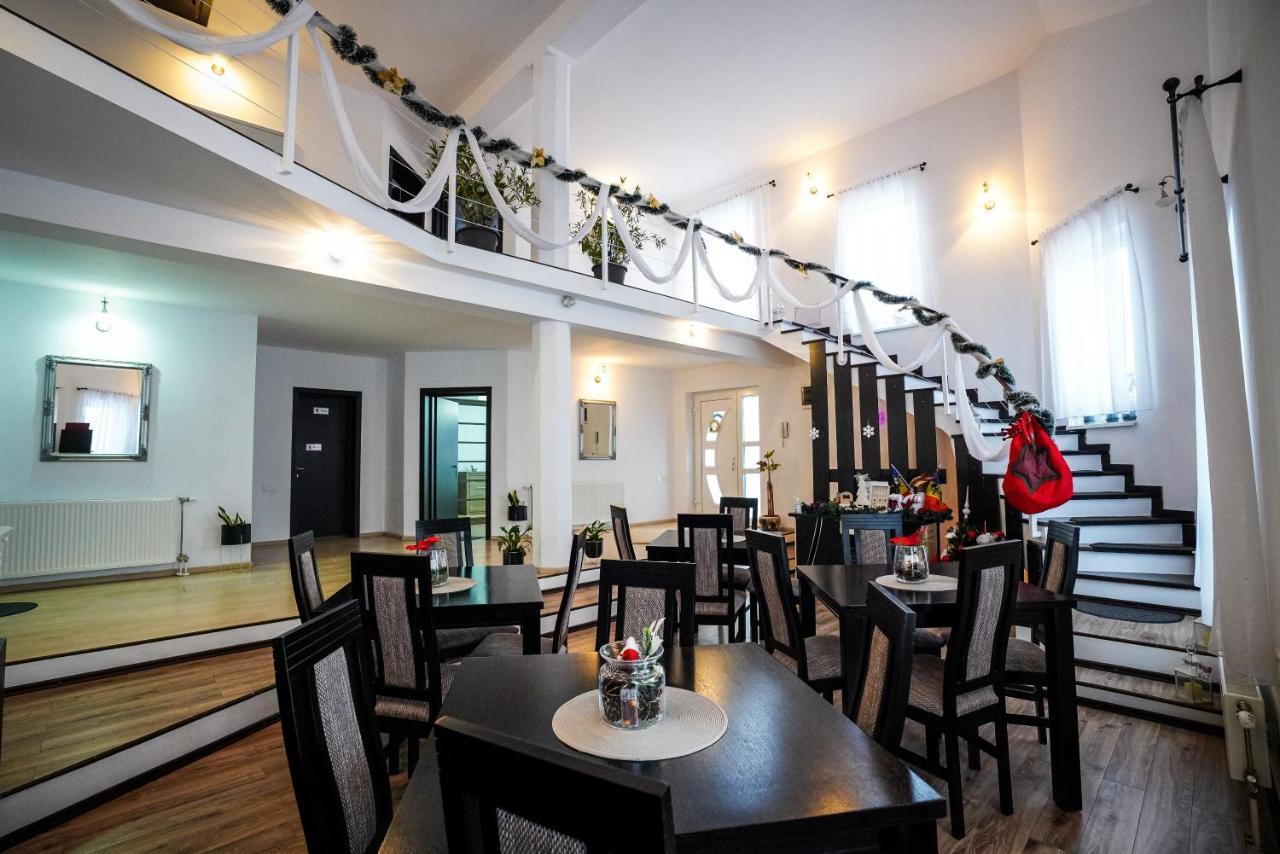 Casa Alessias Hotel Viseu de Sus Luaran gambar
